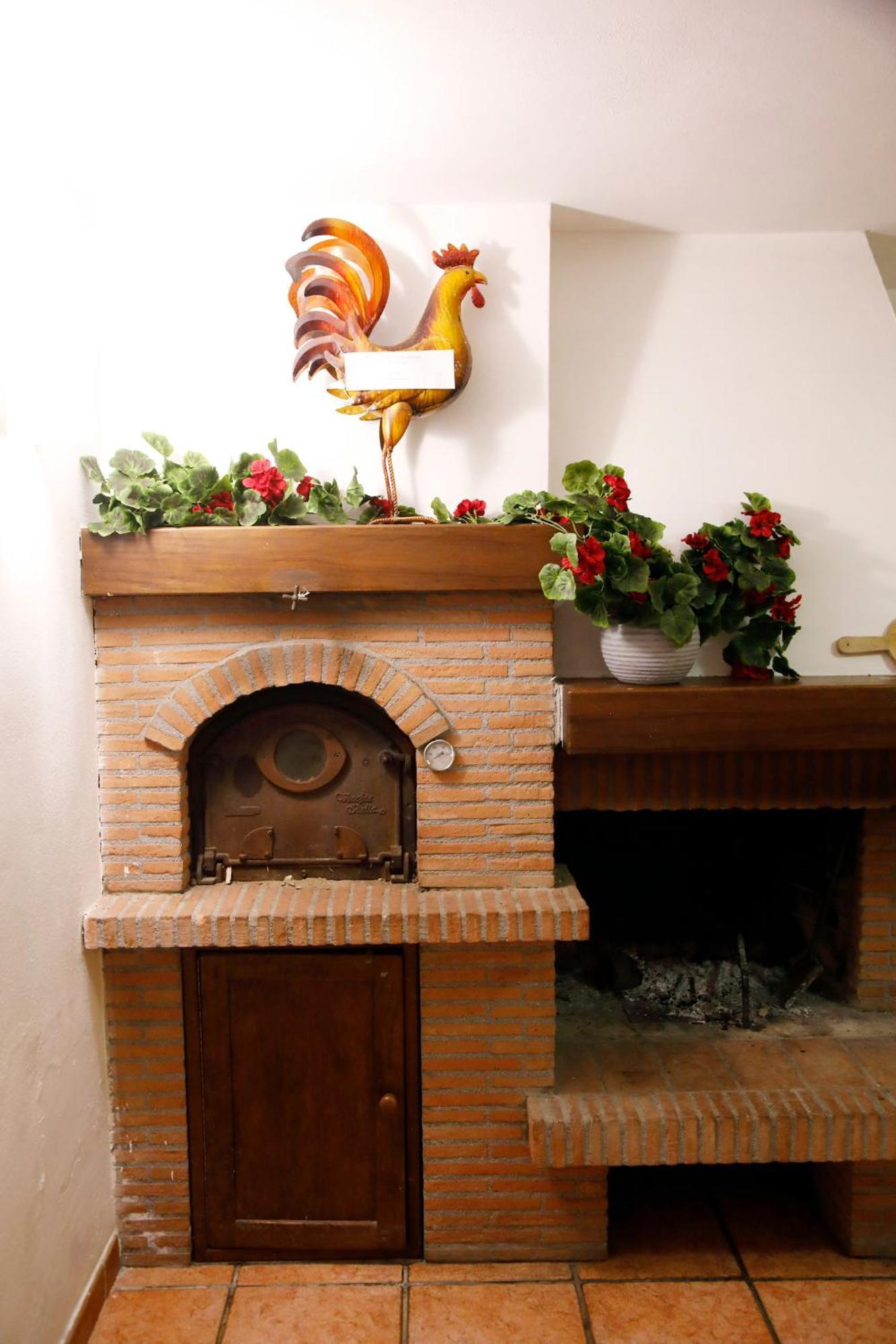 Apartament Casa Di Katia Collesalvetti Zewnętrze zdjęcie